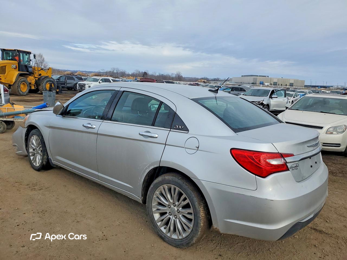 Chrysler 200 2012