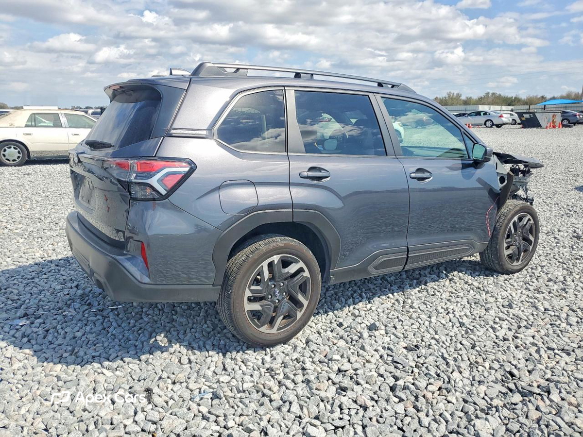 Subaru Forester 2025
