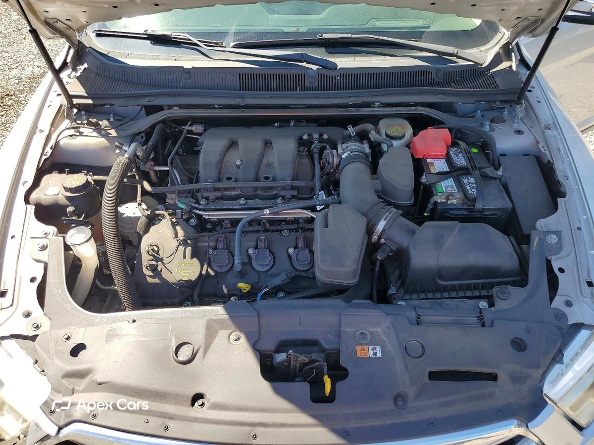 Ford Taurus 2015