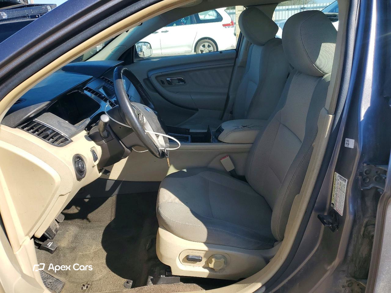 Ford Taurus 2014