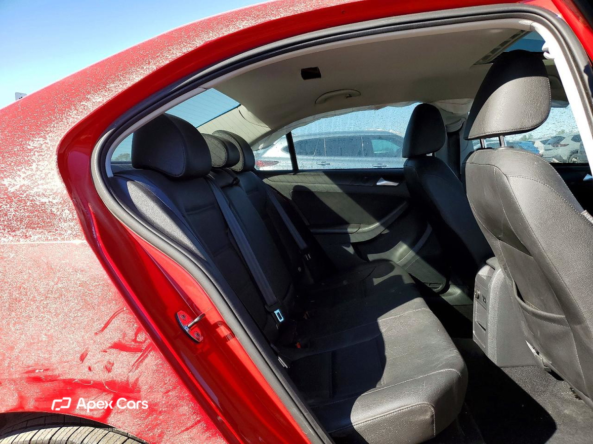 Volkswagen Jetta 2012
