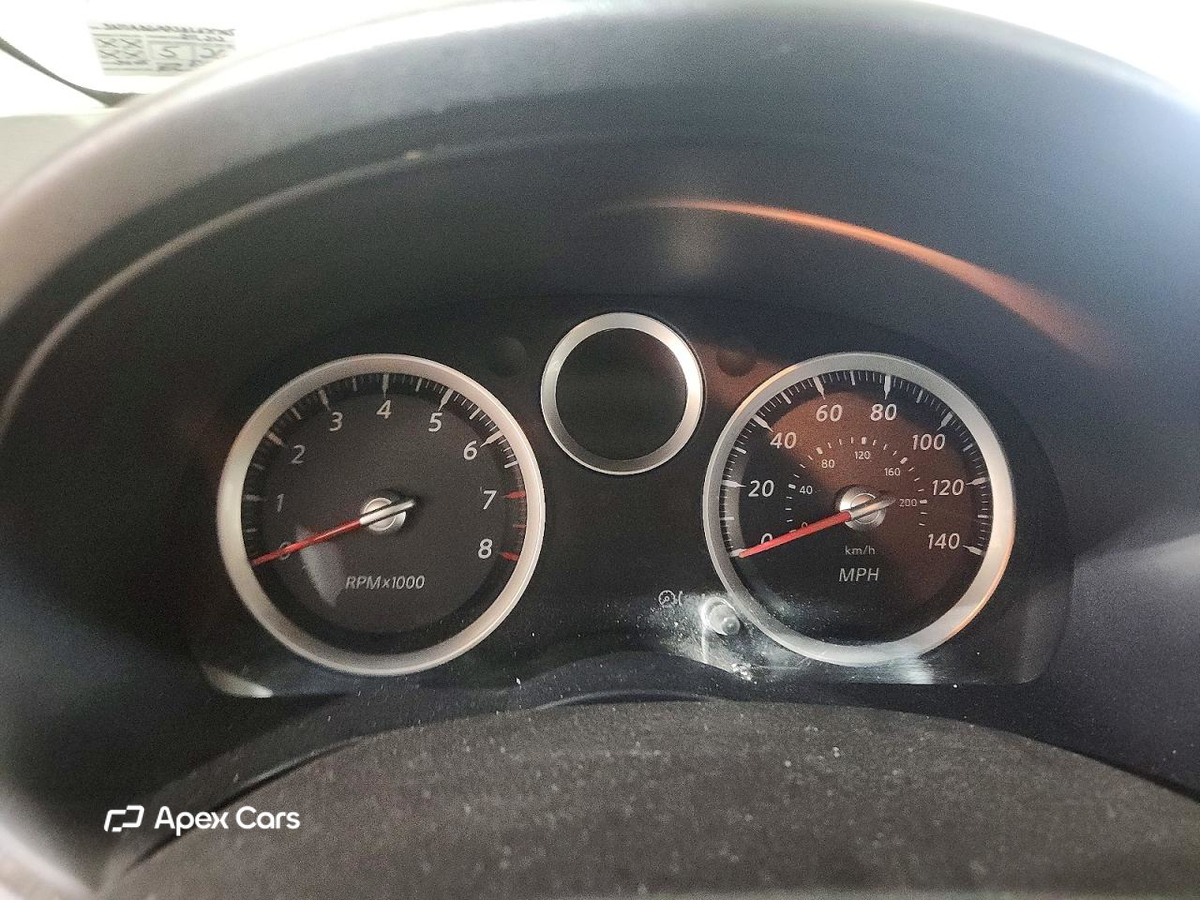 Nissan Sentra 2011