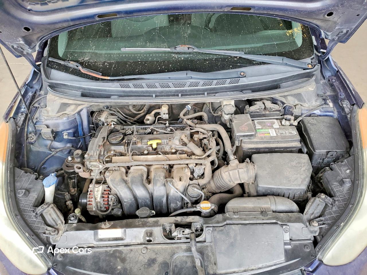Hyundai Elantra 2011