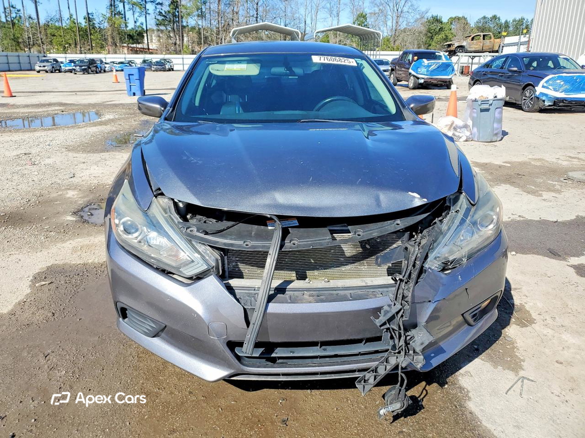 Nissan Altima 2018