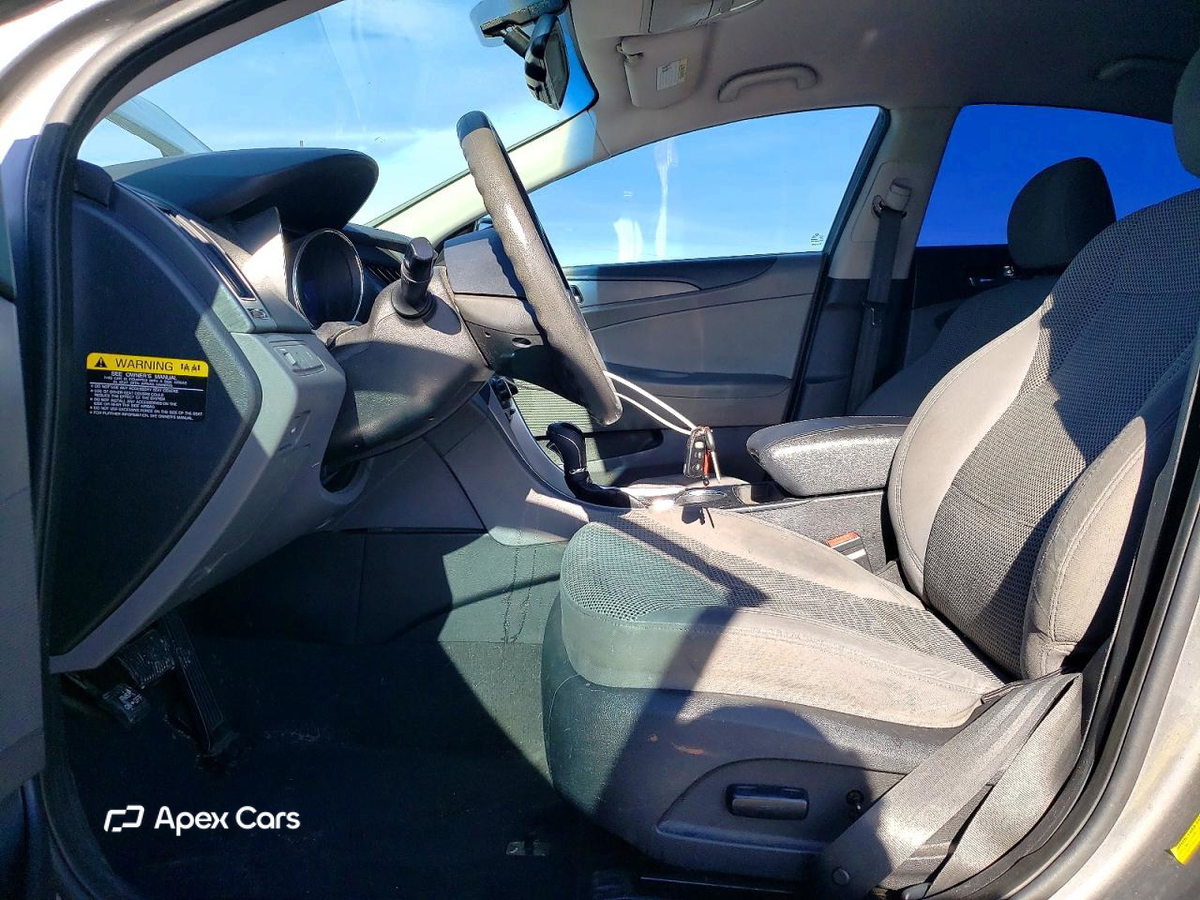 Hyundai Sonata 2012
