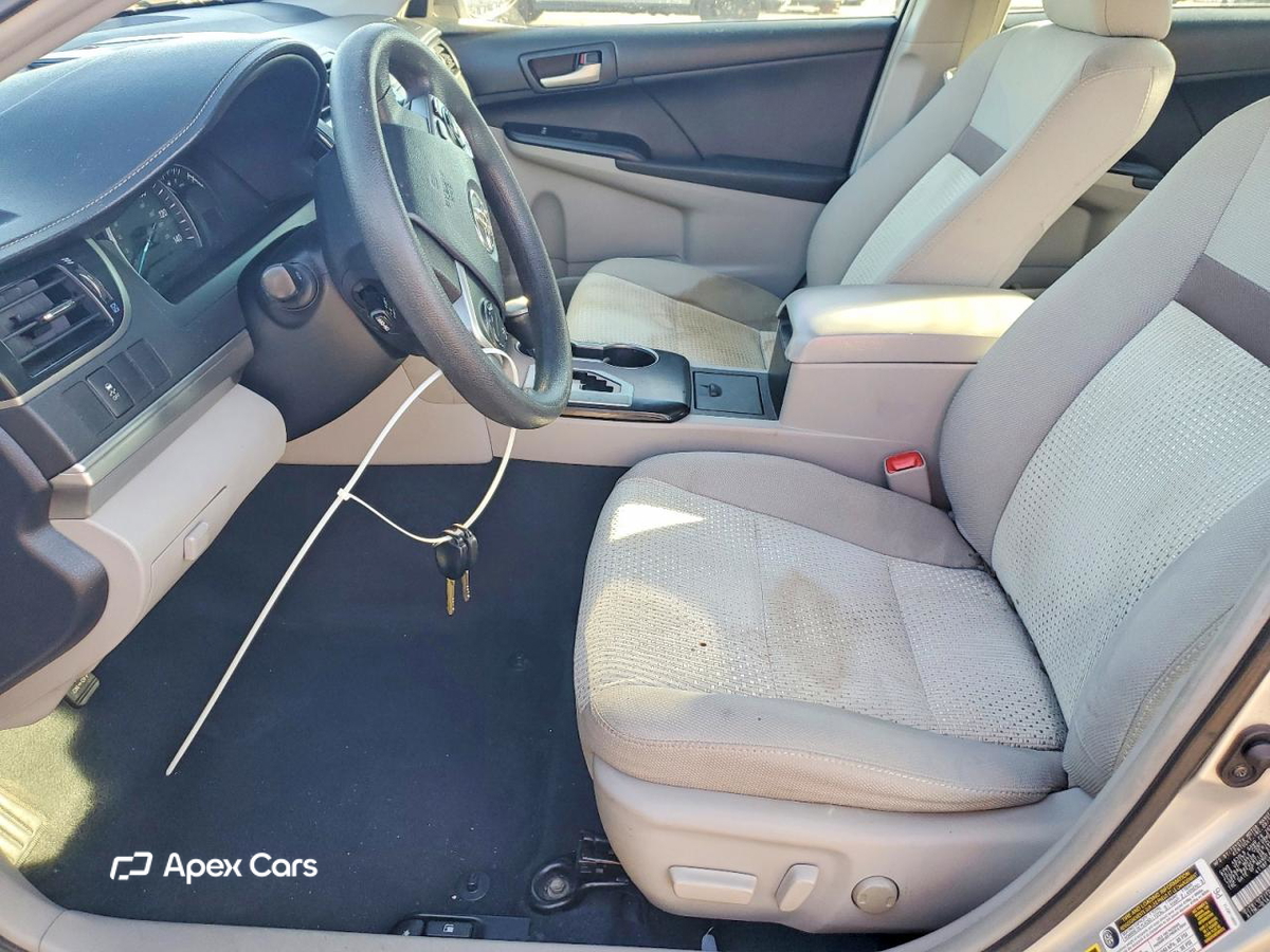 Toyota Camry 2012