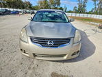 Nissan Altima 2010