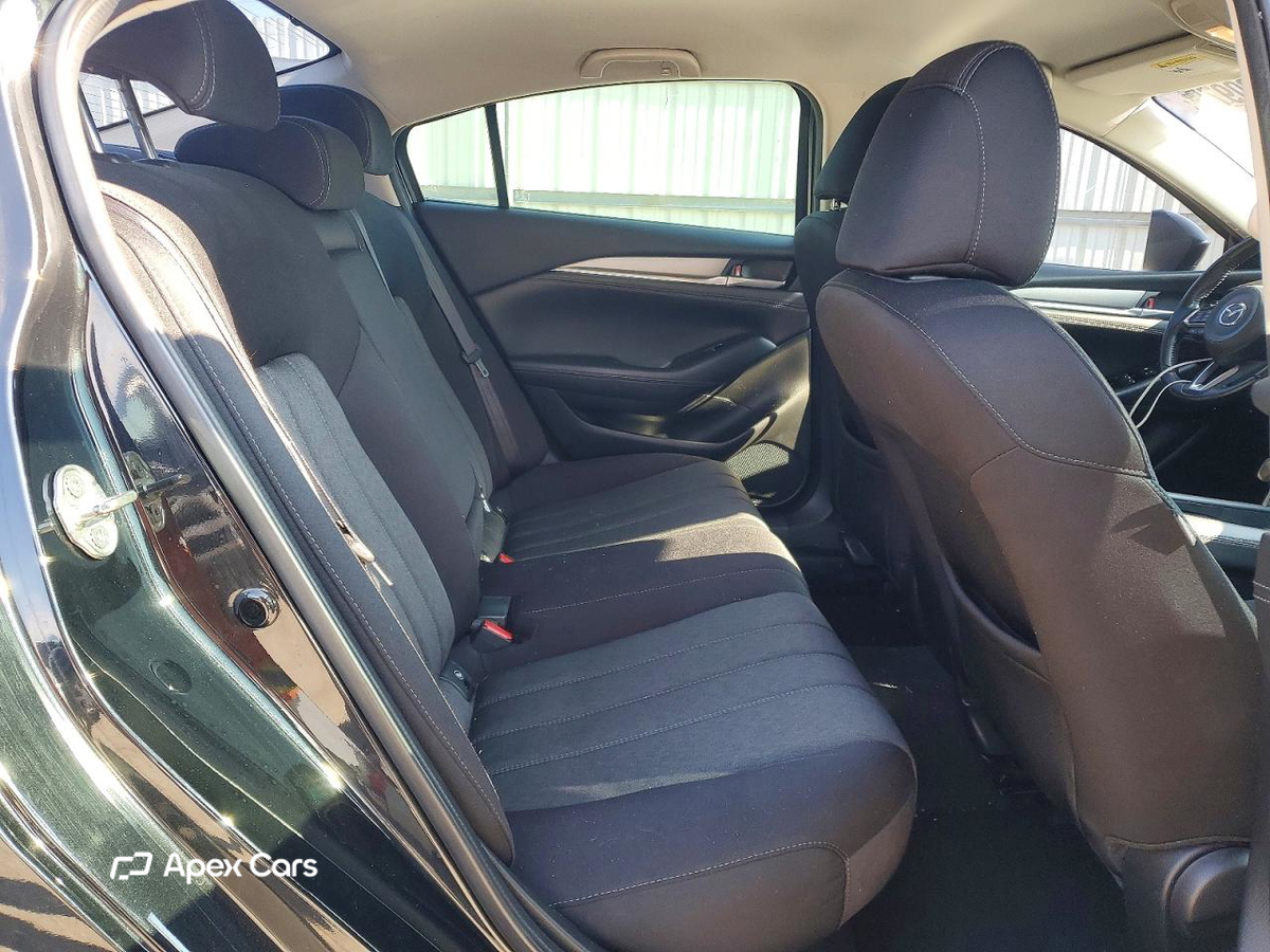 Mazda 6 2021