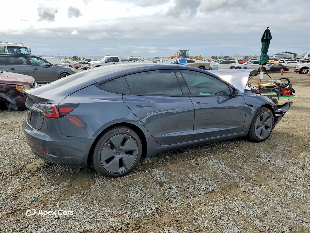 Tesla Model 3 2023