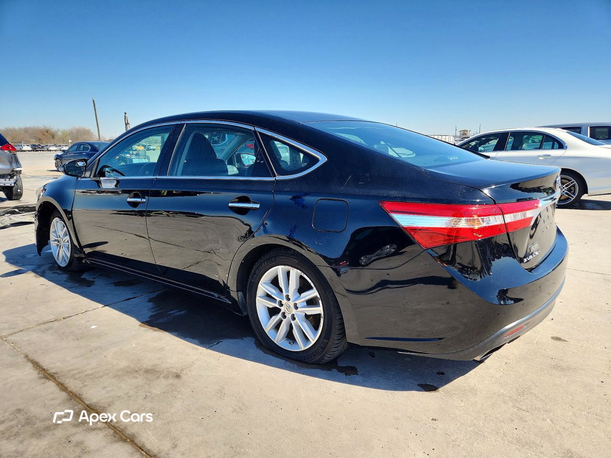 Toyota Avalon 2013