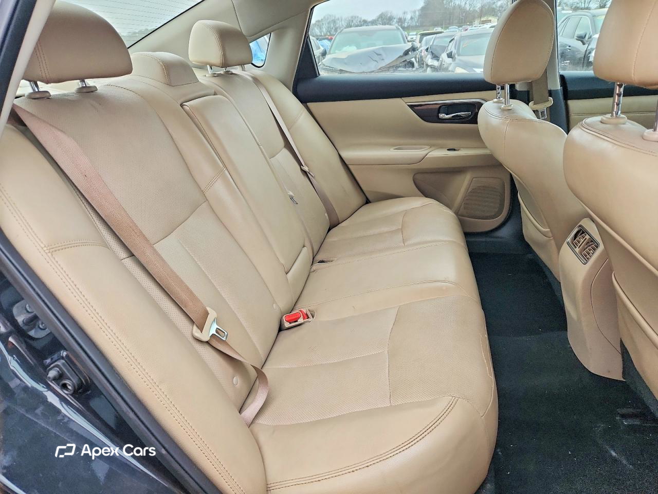 Nissan Altima 2015