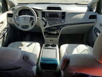 Toyota Sienna 2012