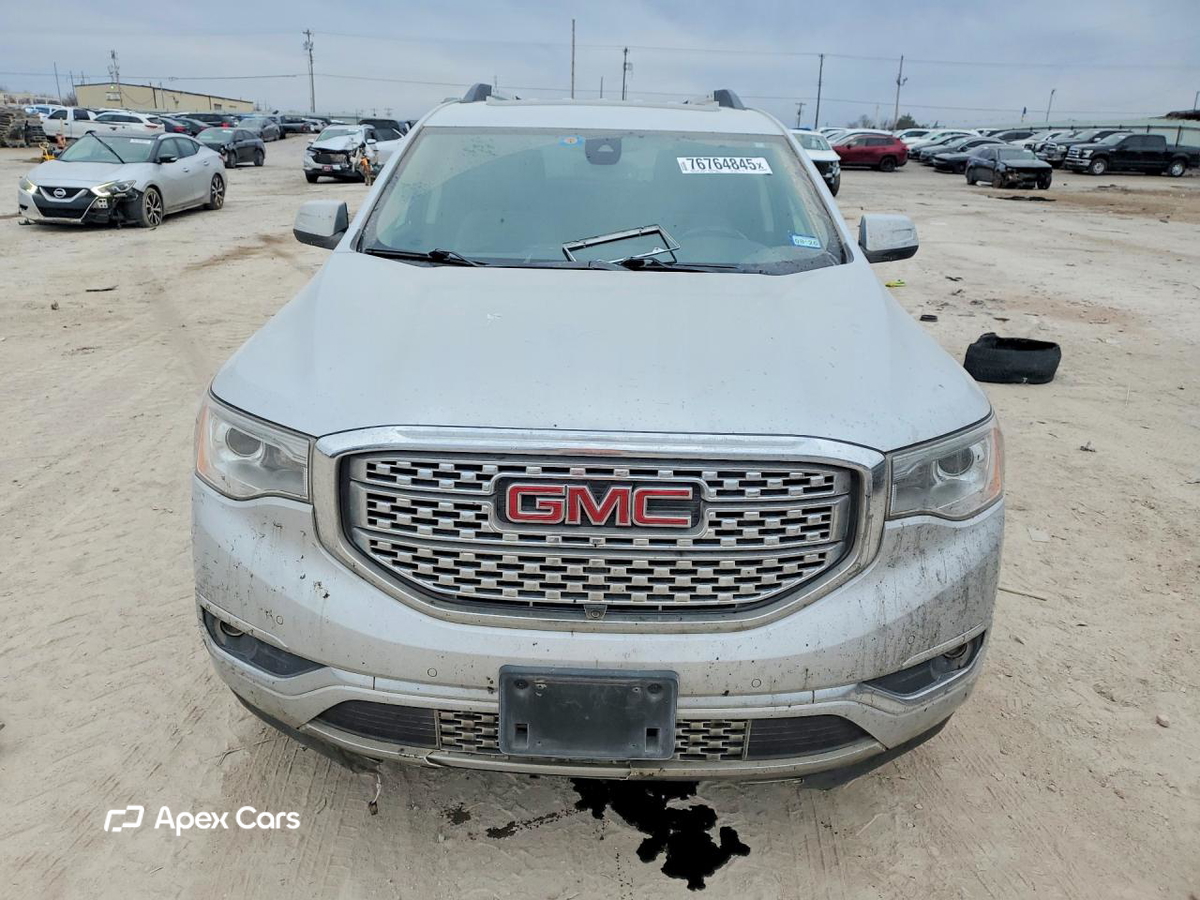 GMC Acadia 2018