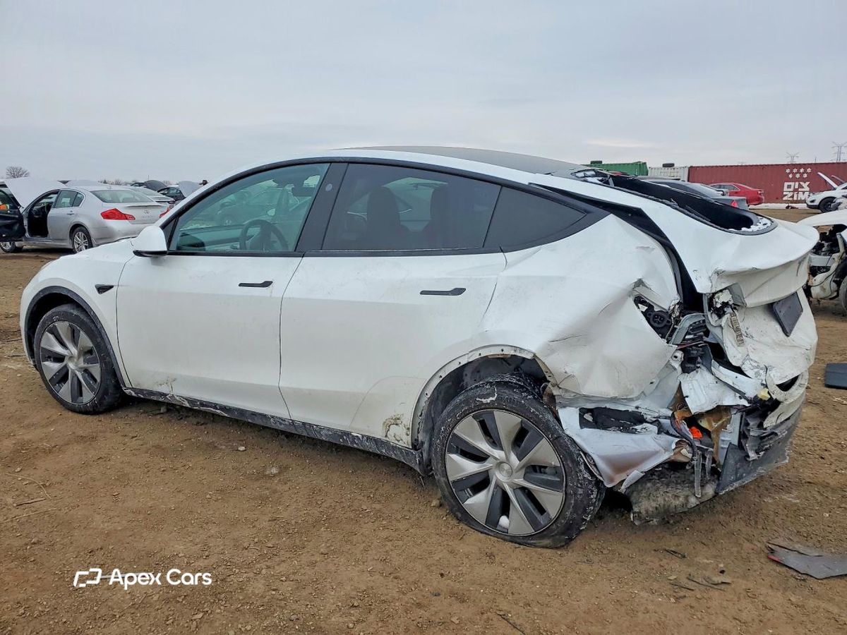 Tesla Model Y 2023