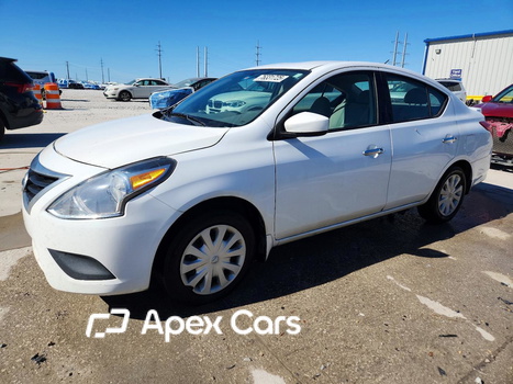 Nissan Versa 2015 - Image 1 of 13