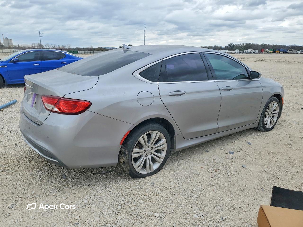 Chrysler 200 2015