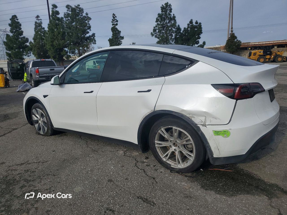 Tesla Model Y 2022