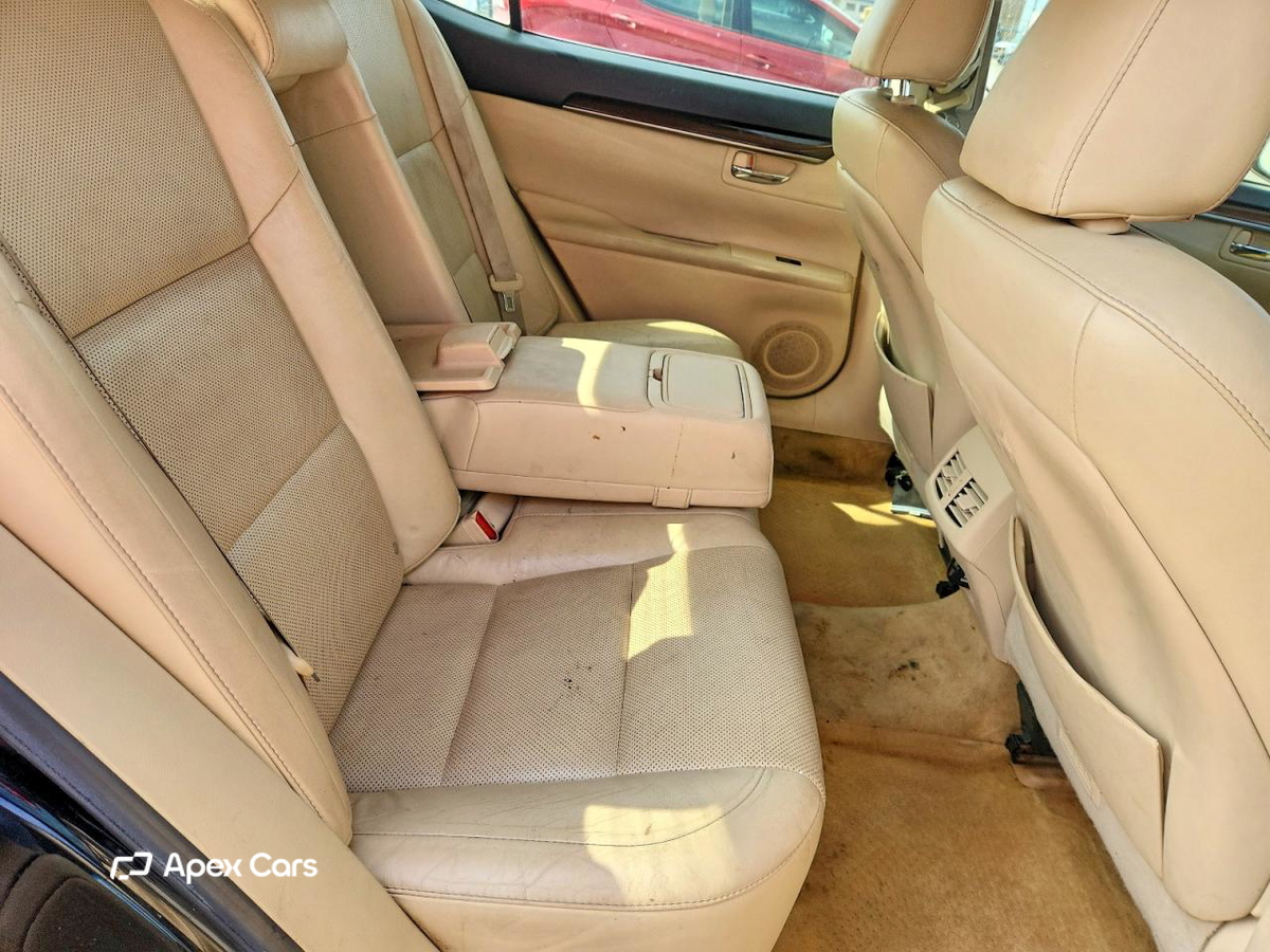 Lexus ES 2013