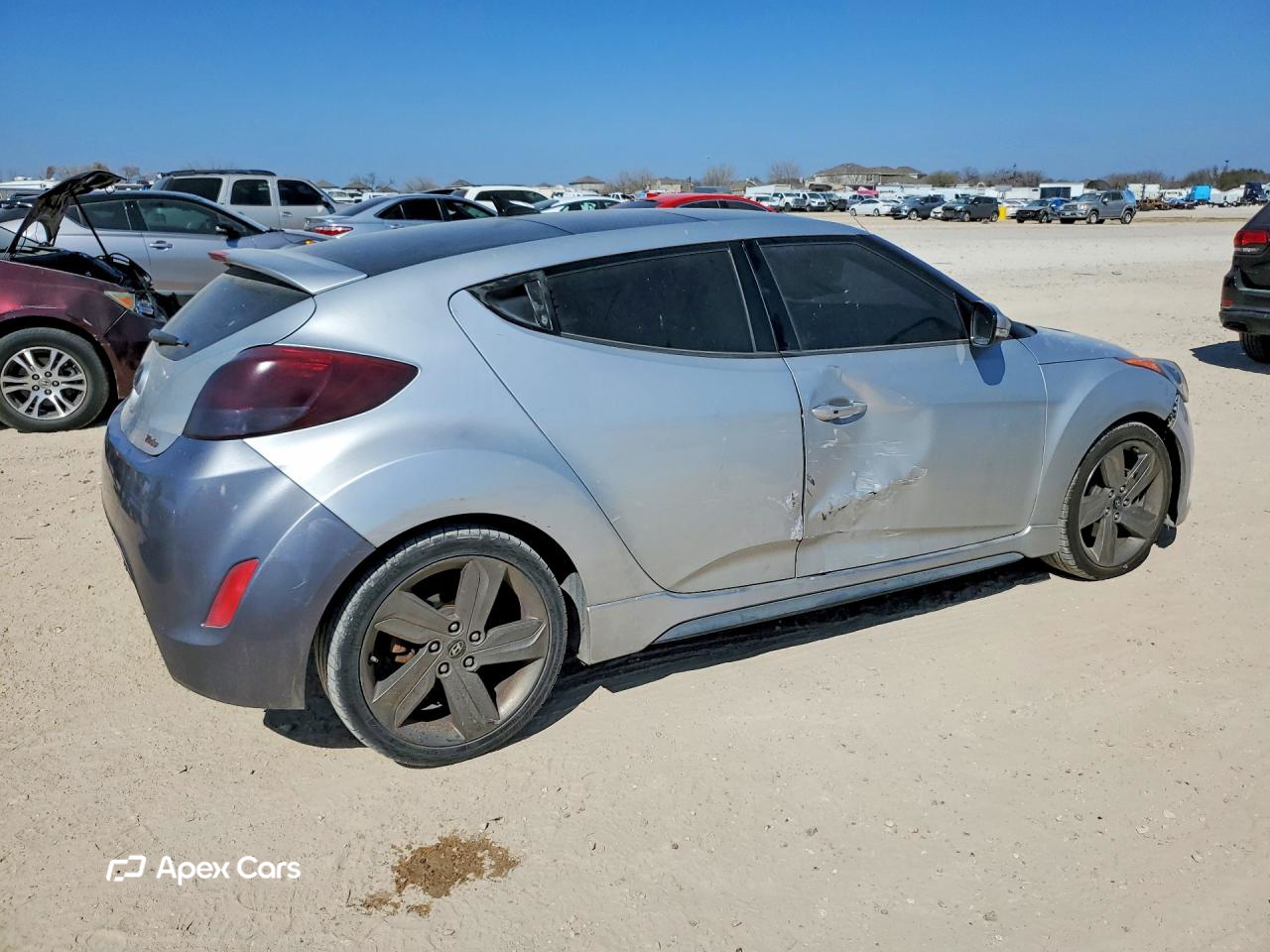 Hyundai Veloster 2013