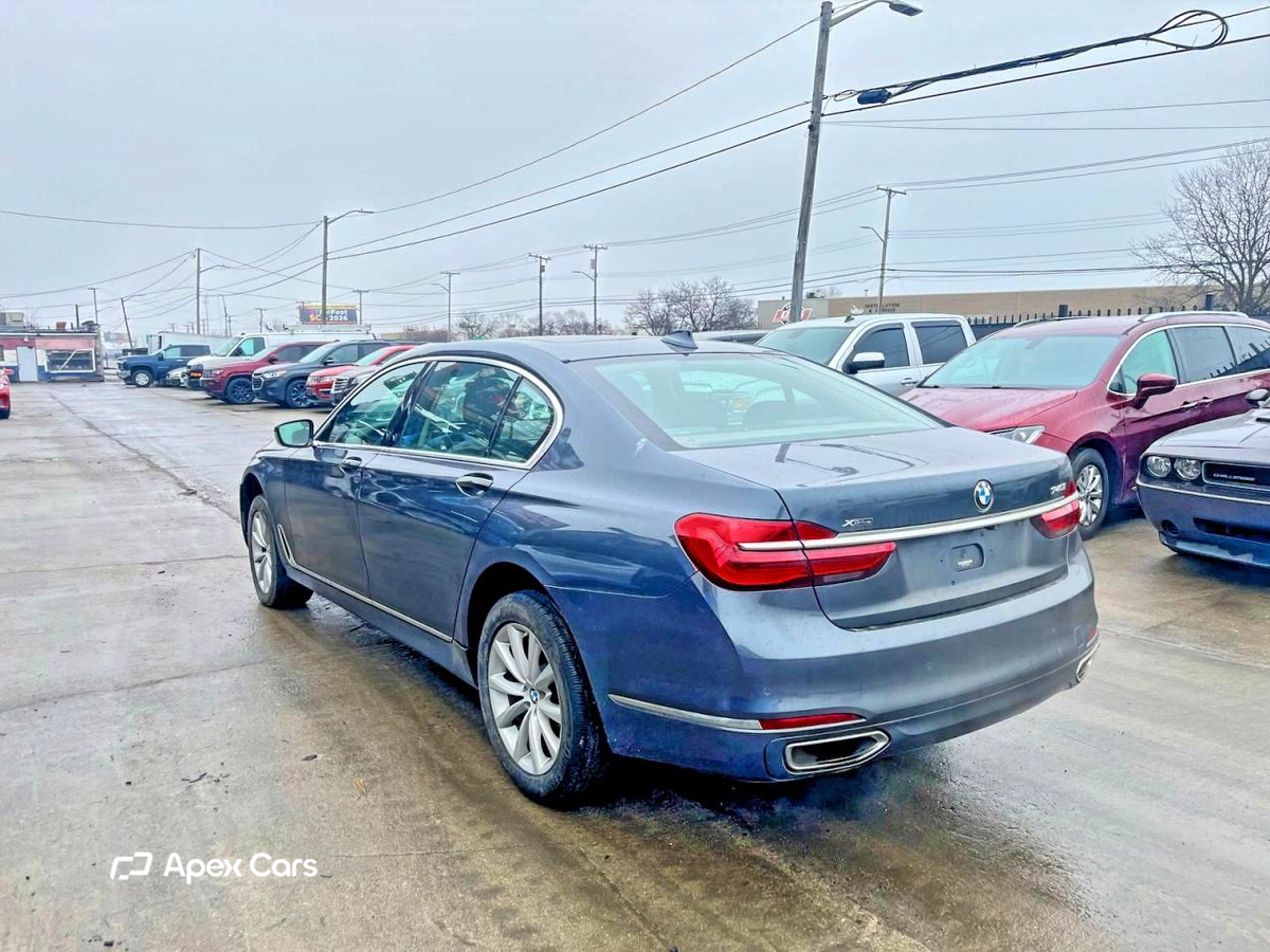 BMW Series 7 2018