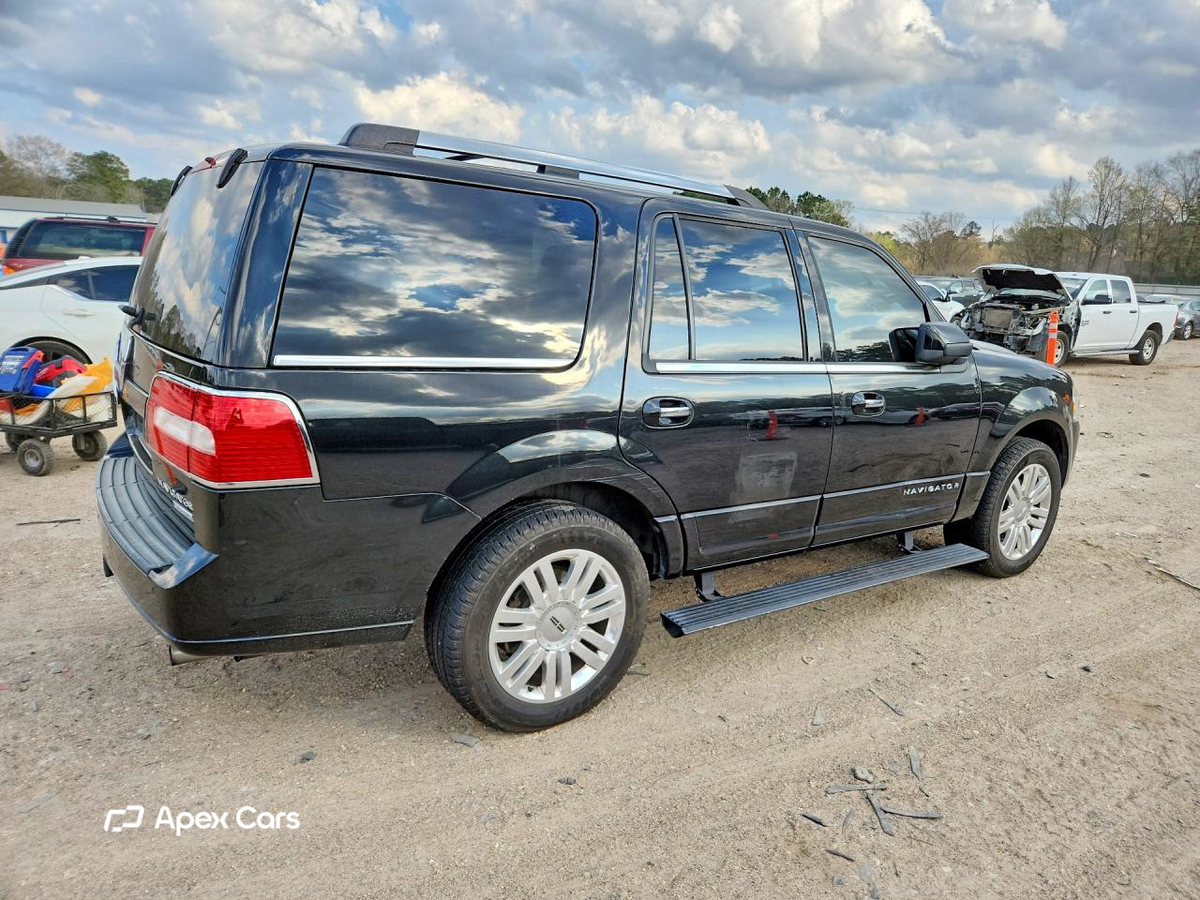 Lincoln Navigator 2014
