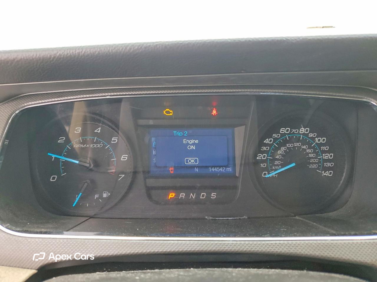 Ford Taurus 2015