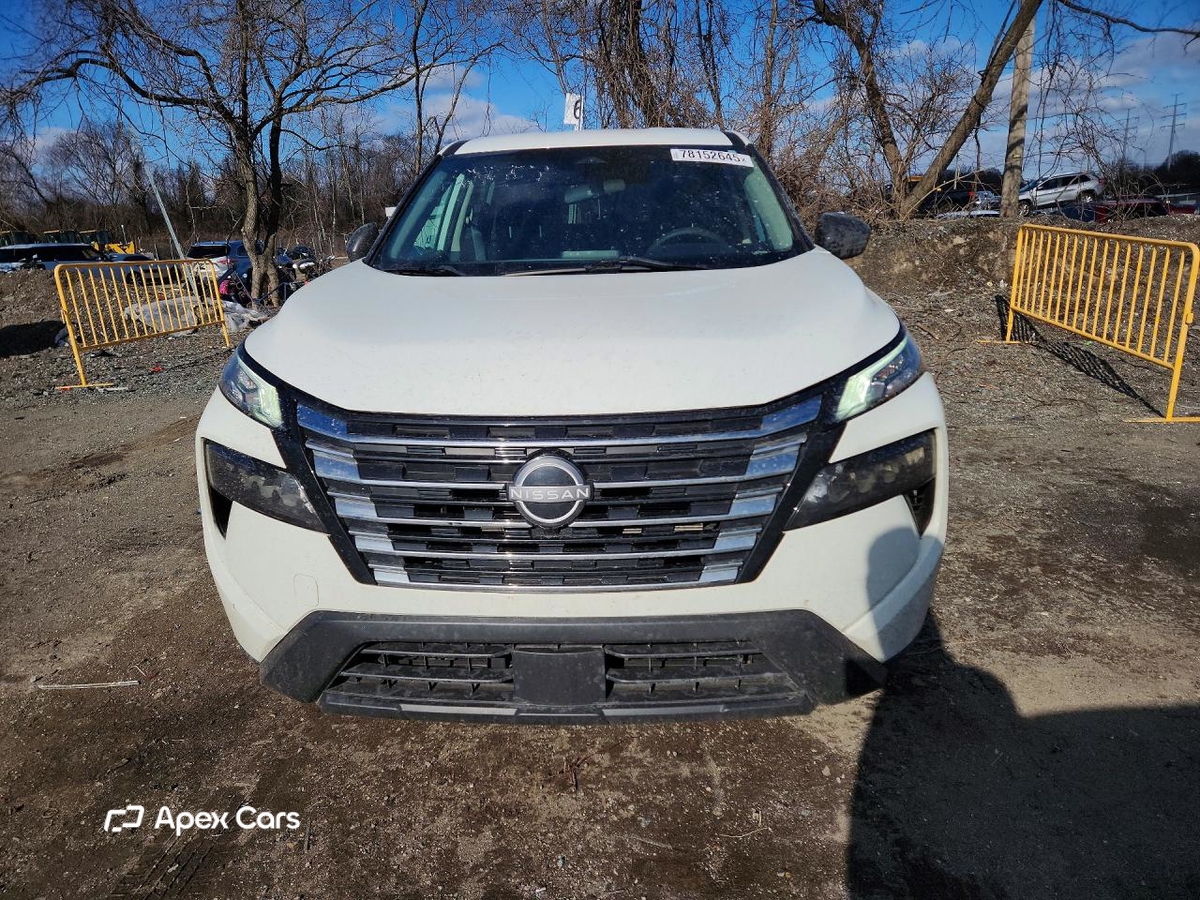 Nissan Rogue 2024