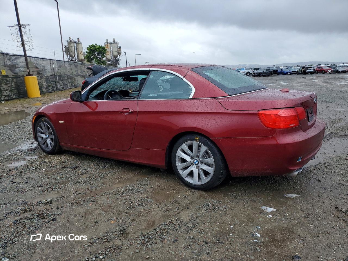 BMW Series 3 2012