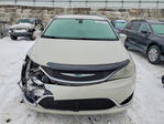 Chrysler Pacifica 2017