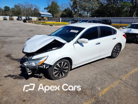 Nissan Altima 2018 - Image 1 of 13