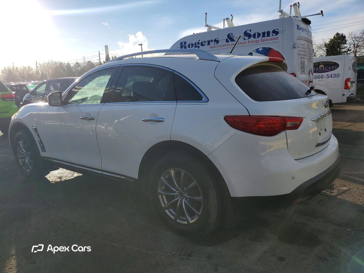 Infiniti FX 2013
