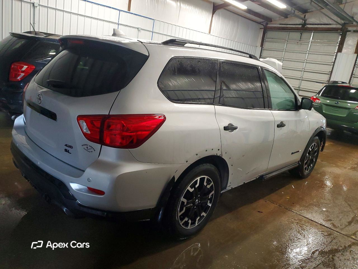 Nissan Pathfinder 2020