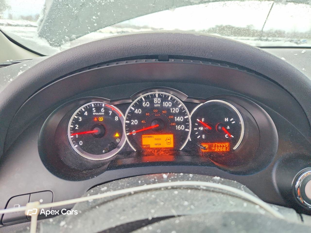 Nissan Altima 2010