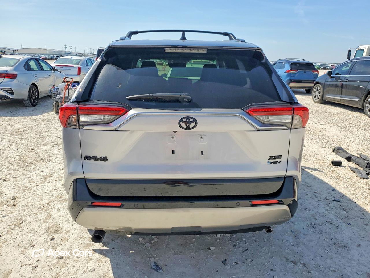 Toyota RAV 4 2025