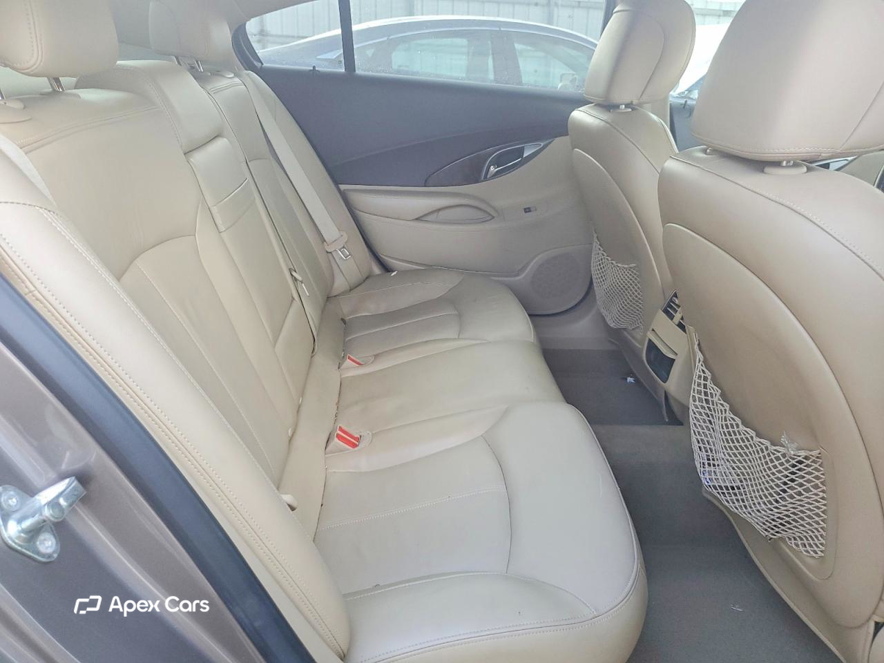 Buick LaCrosse 2011