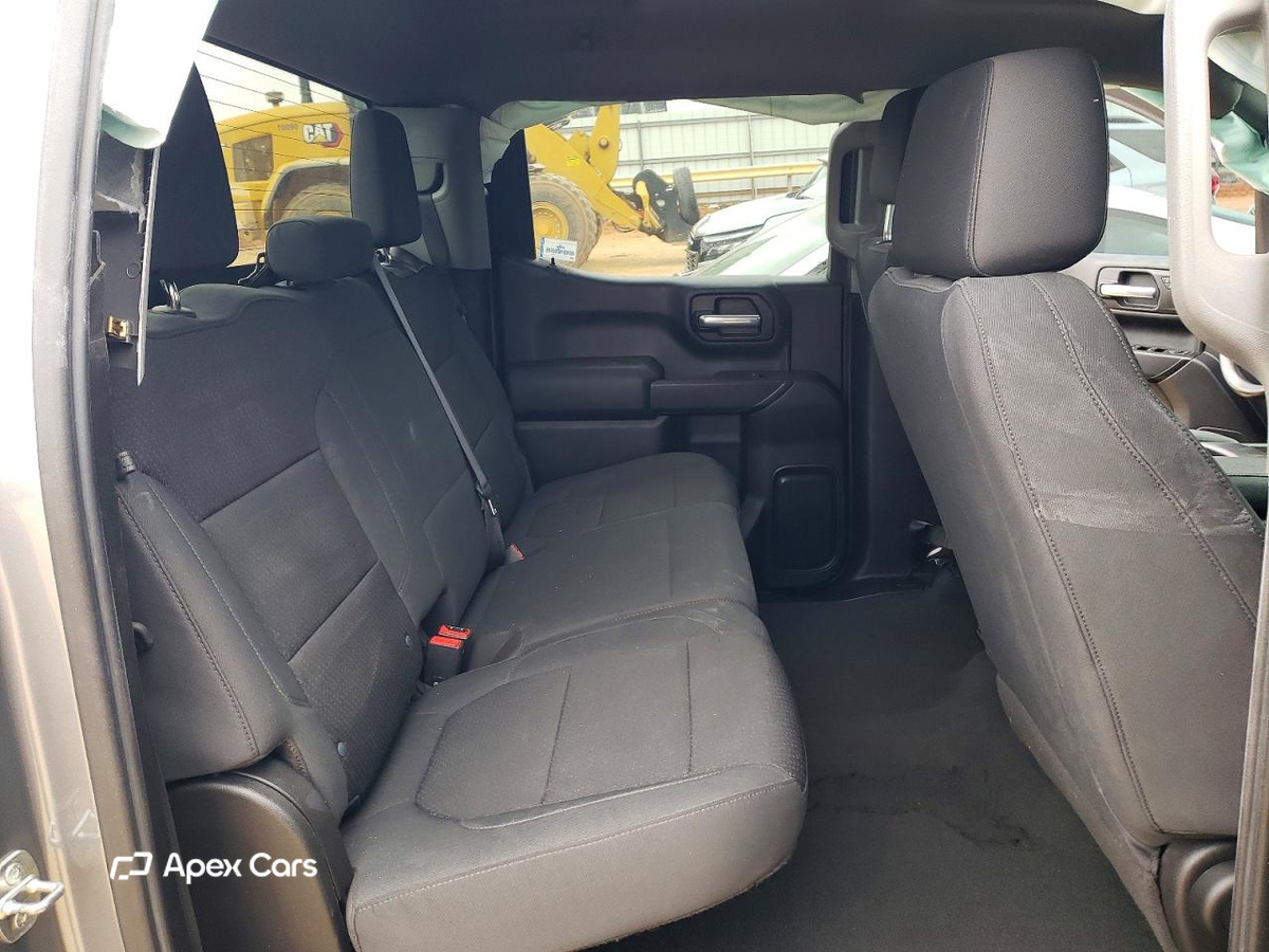 Chevrolet Silverado 2021