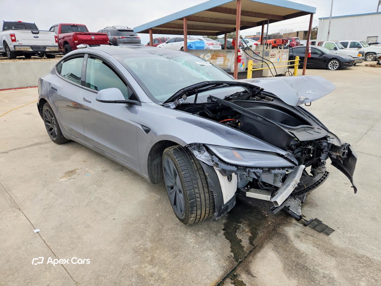 Tesla Model 3 2025