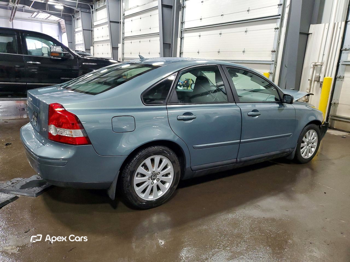 Volvo S40 2005