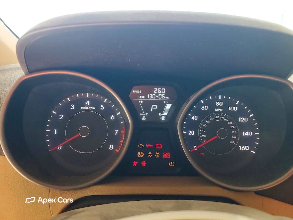 Hyundai Elantra 2013