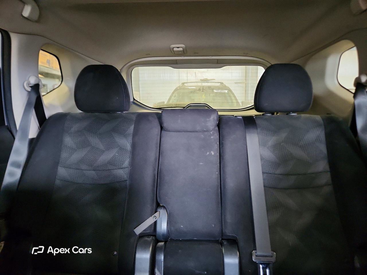 Nissan Rogue 2015