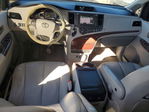 Toyota Sienna 2011