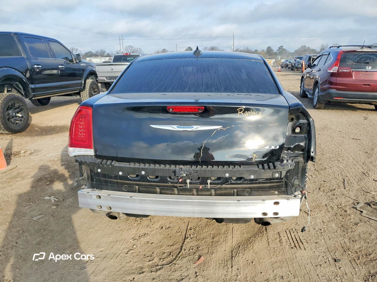 Chrysler 300 2023