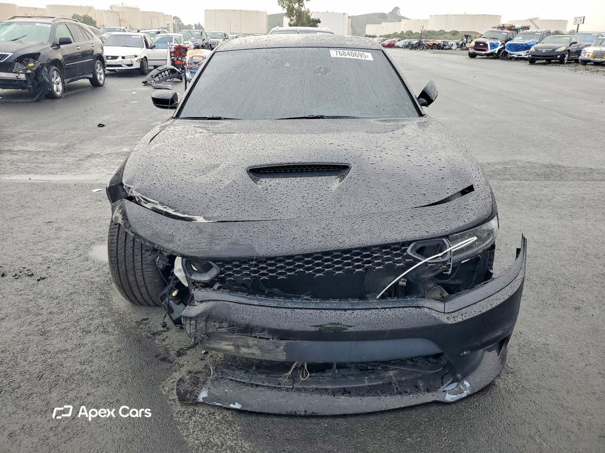 Dodge Charger 2021