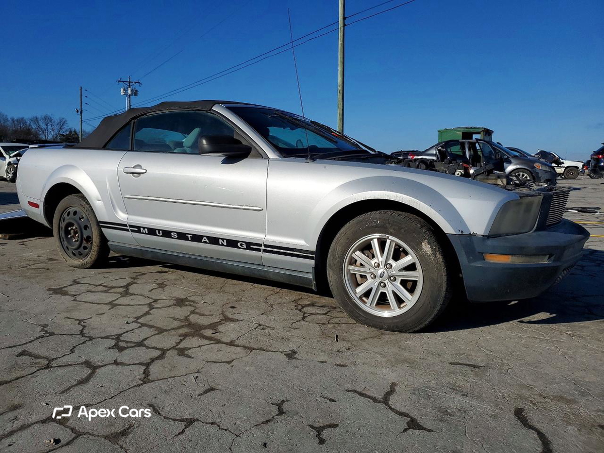 Ford Mustang 2007