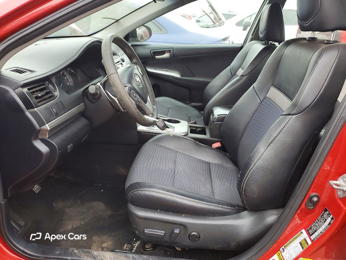 Toyota Camry 2012