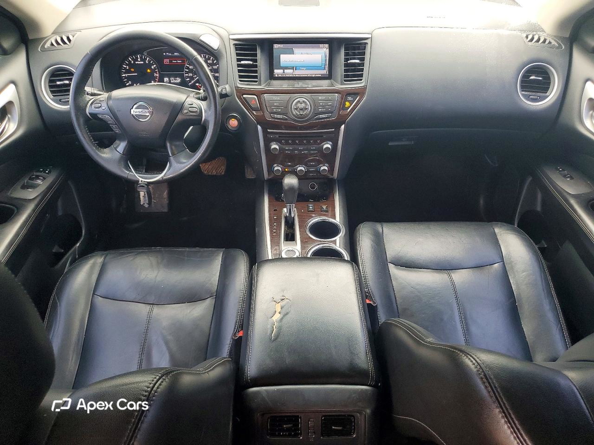 Nissan Pathfinder 2013