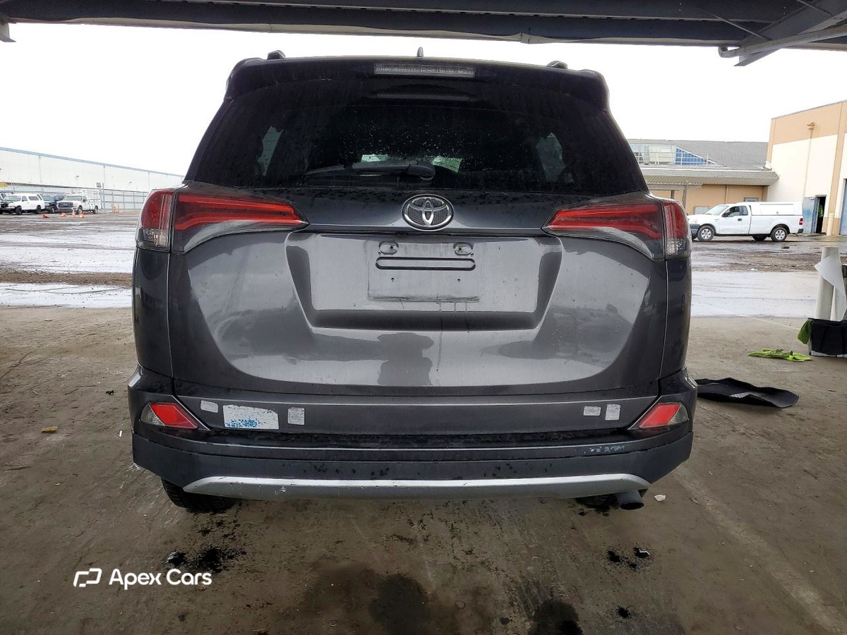 Toyota RAV 4 2016