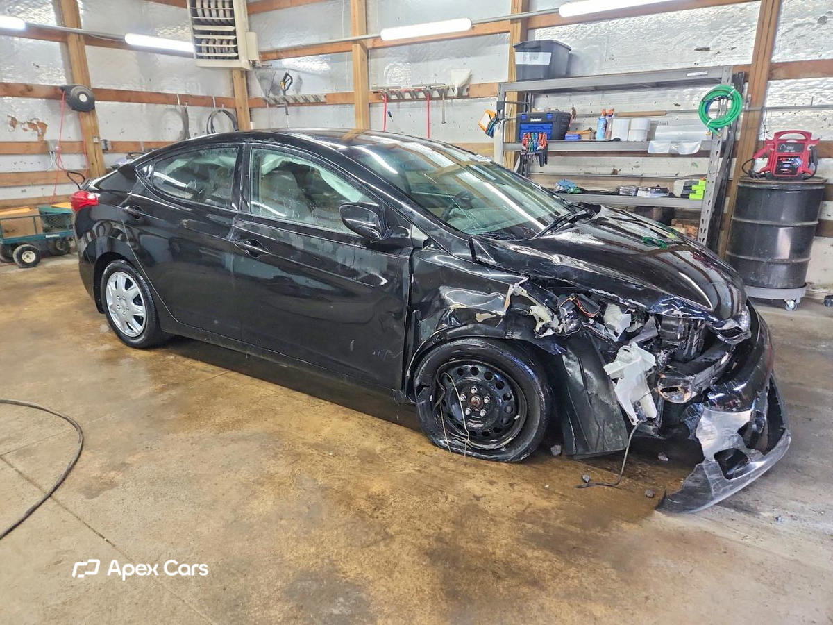 Hyundai Elantra 2013