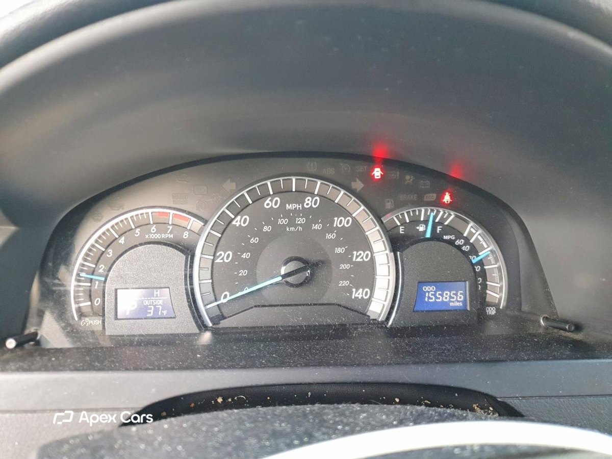 Toyota Camry 2012