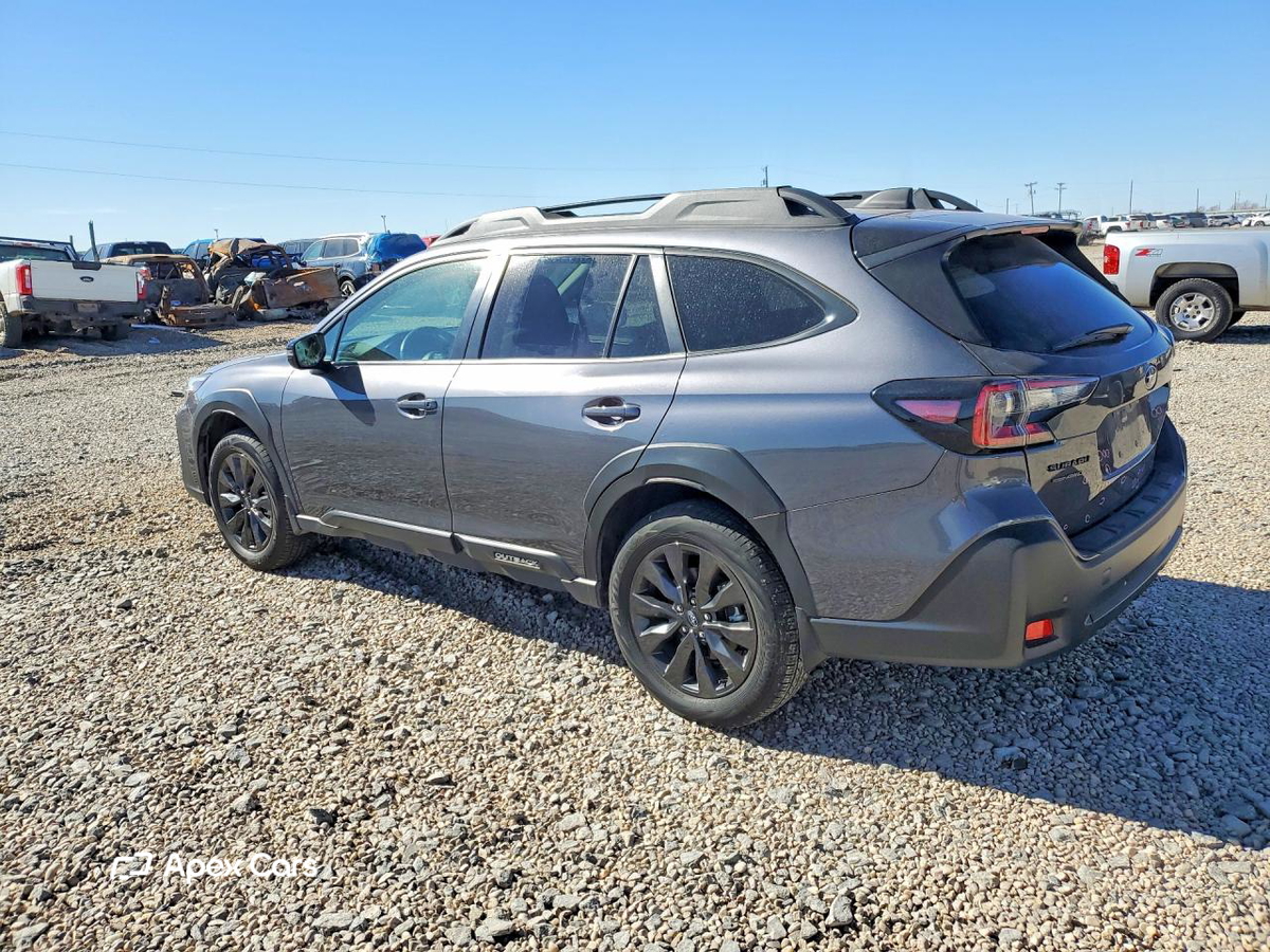 Subaru Outback 2025